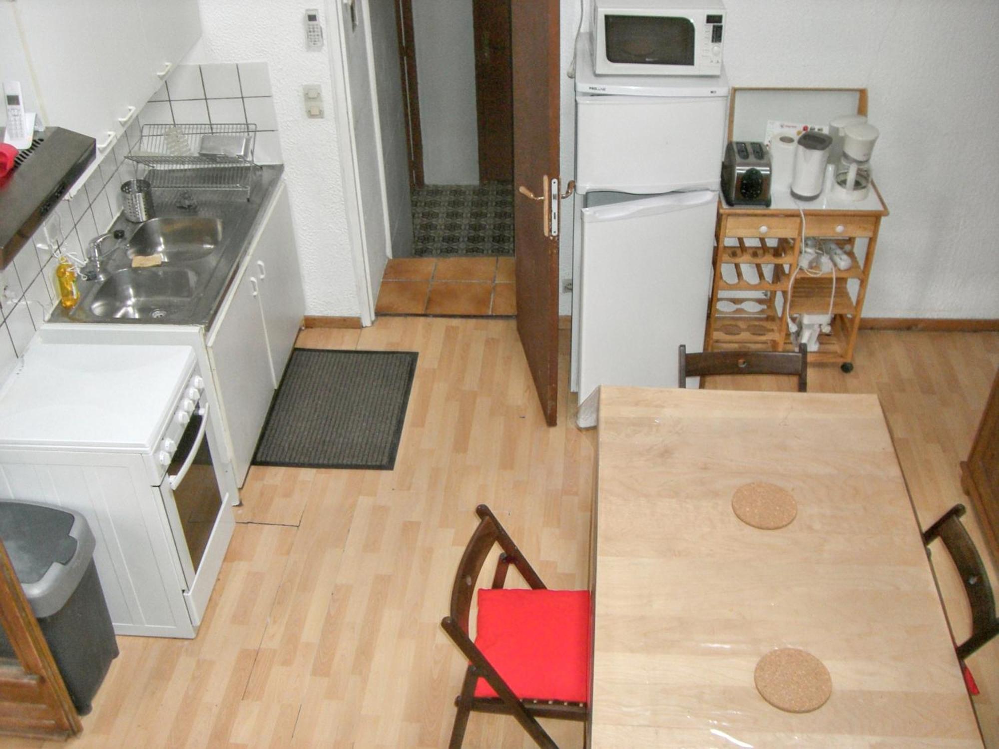 Maison Charmante Avec Terrasse Et Jardin A Noves מראה חיצוני תמונה